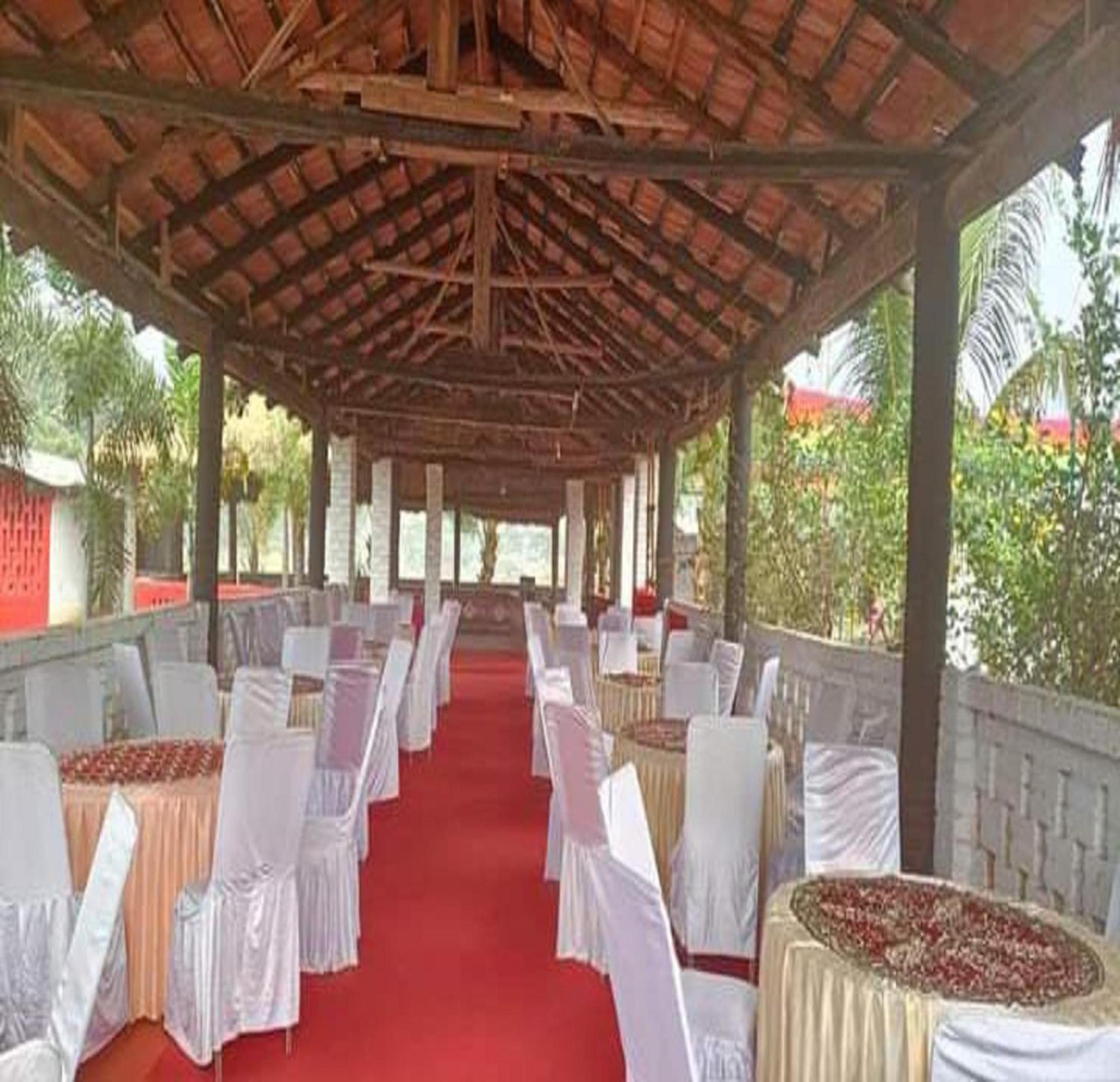 Green Point - Hotels And Resorts In Angul Exteriér fotografie